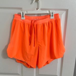 Lululemon Men’s Fast and Free lined shorts